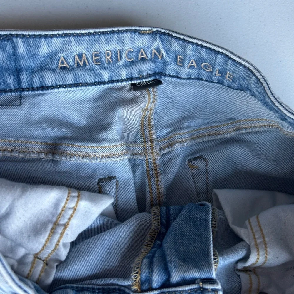 American Eagle Airflex Slim Shorts 32 Light Wash Blue Denim Distressed Raw Hem